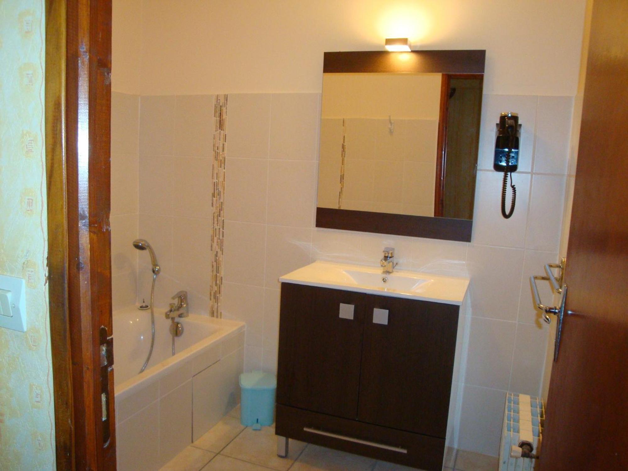 Residence Cabanaccia Serriera  Екстериор снимка